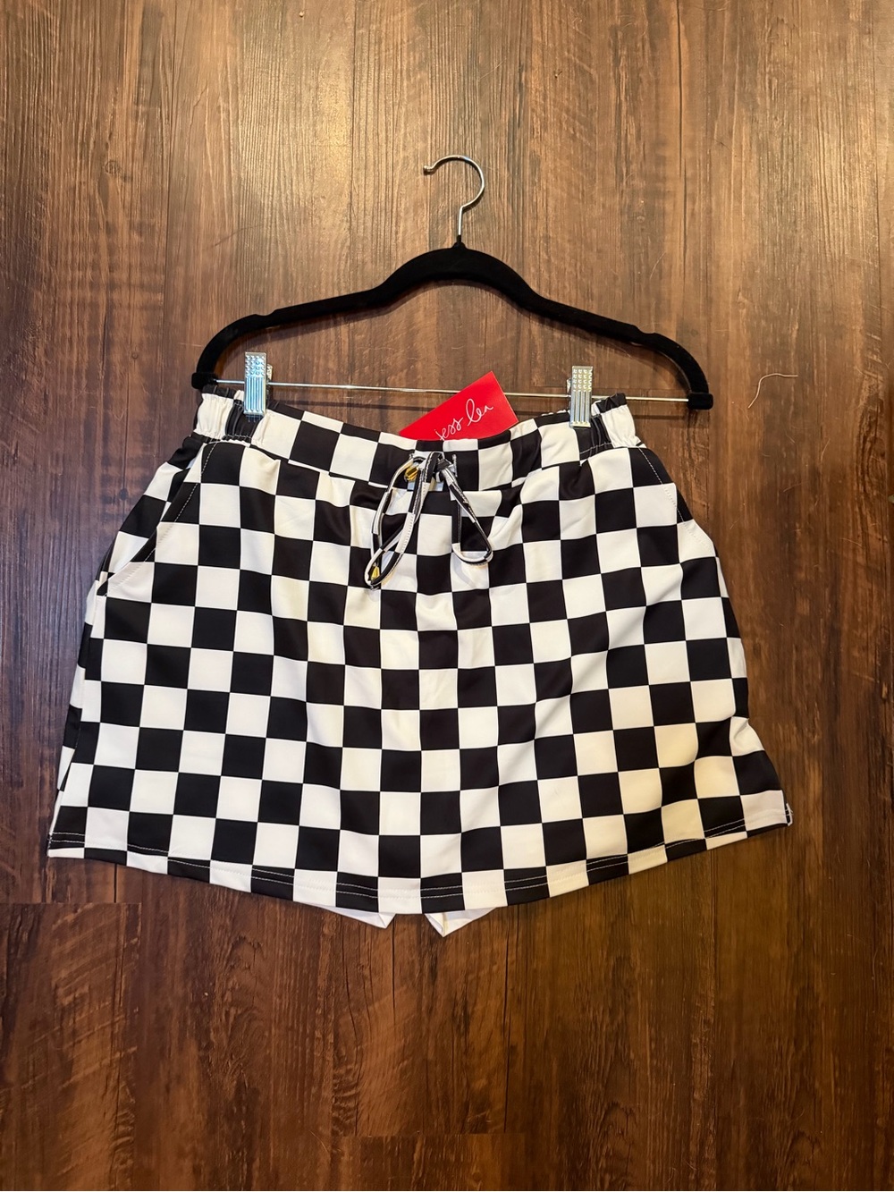 Checkered Drawstring Women’s Skorts- Black & White